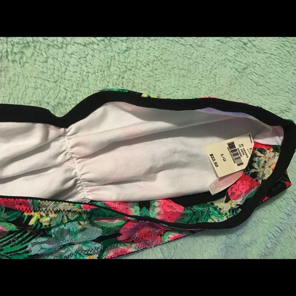 Victoria secret watermelon bandeau - Picture 3 of 3